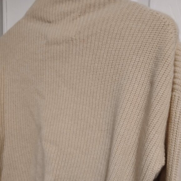 *Rare* Zara 100% Cashmere Sweater Made in Italy - Picture 8 of 9